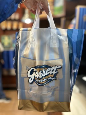 Garrett Popcorn Shops by null