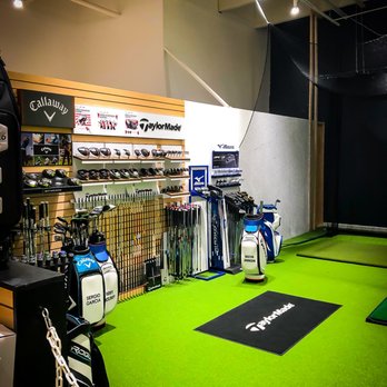 Edwin Watts Golf - Hitting Bays - Golf Equipment Near Me - North Miami Beach, Florida