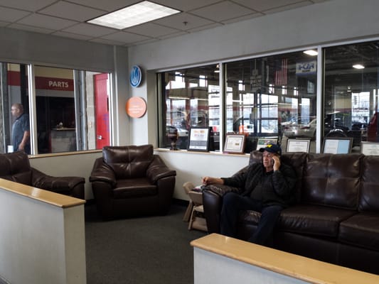 GERBER COLLISION & GLASS - Updated June 2025 - 28 Photos & 65 Reviews