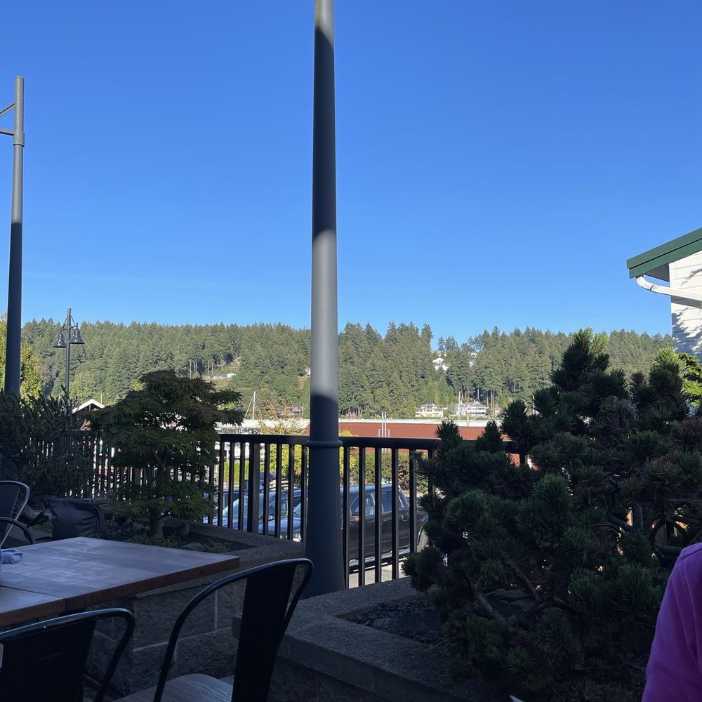 Brix 25 - View - New American Near Me - Gig Harbor, Washington