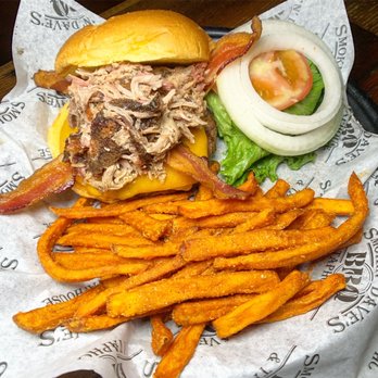 Smokin' Dave's BBQ - IG: diningoutcolorado - Barbeque Near Me - Denver, Colorado Smokin' Dave's BBQ - IG: diningoutcolorado - Barbeque Near Me - Denver, Colorado