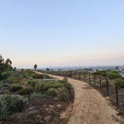 Signal Hill Heritage Point Park - Signal Hill Heritage Park! Minimum traffic to no traffic. Great area for reading books, relaxation, etc... let's go!