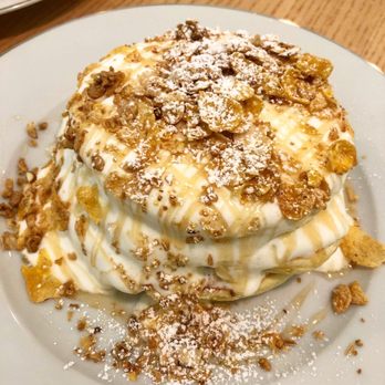 Cloud Nine Cafe Hawaii - Desserts Near Me - Honolulu, Hawaii