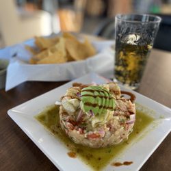 Libra Por Libra Mariscos - Tostada El Cabron