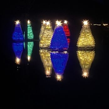 Brookgreen Gardens - Christmas - Museums Near Me - Murrells Inlet, South Carolina