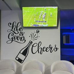 Upstairs club