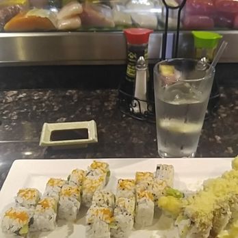Hibachi One - Had a craving for sushi so I came to my favorite spot always fresh always great customer service very spacious located Coors and I40 - Sushi Bars Near Me - Albuquerque, New Mexico
