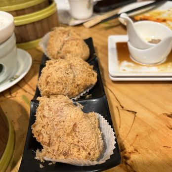 Koi Palace - 808. Crispy fried taro puffs with pork - Dim Sum Near Me - Daly City, California