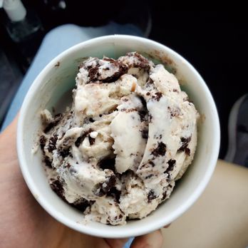 Humble Cow Ice Cream - Cookies and Cream - Ice Cream & Frozen Yogurt Near Me - Olympia, Washington