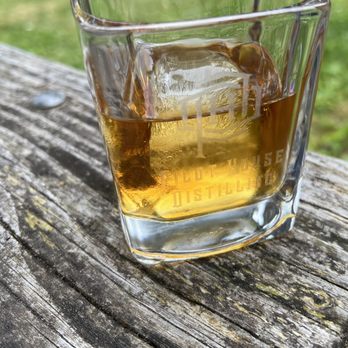 Pilot House Distilling - Unique Square Glasses - Distilleries Near Me - Astoria, Oregon