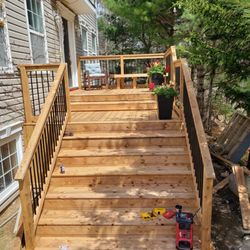Tom Miller Contracting - Deck and stairs