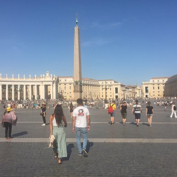 Piazza San Pietro - Landmarks & Historical Buildings Near Me - Rome, RM Piazza San Pietro - Landmarks & Historical Buildings Near Me - Rome, RM