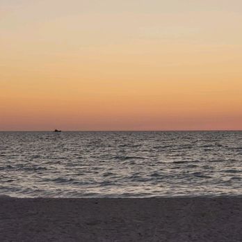 A Beach Retreat On Casey Key - Hotels Near Me - Nokomis, Florida A Beach Retreat On Casey Key - Hotels Near Me - Nokomis, Florida