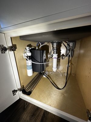 R&N Plumbing Services Logo