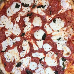 San Remo Pizza & Restaurant - Pizza, pizza!