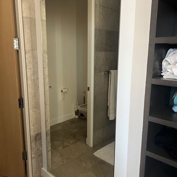 MT Custom Shower Doors & Mirror - Master Bathroom Vanity Mirror - Glass & Mirrors Near Me - Hayward, California