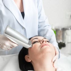Manhattan Medspa - Complete facial rejuvenation with new eTwo Fractional bi-polar RF technology and infrared IR light