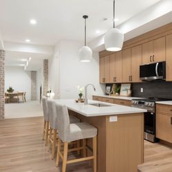 Gordon Milar Construction - parade home basement kitchen
