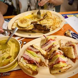 Charlie's Family Restaurant - I live in Riverview Florida and I was in town, everything was amazing the service and the food all five stars!!