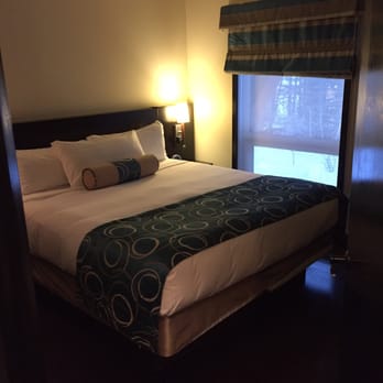 Grande Rockies Resort - Luxury suite - Resorts Near Me - Canmore, Alberta