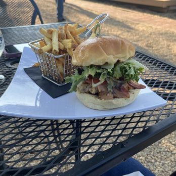 Three Notch'd Brewery, Distillery & Craft Kitchen- Nelson County - That's Clucked Up Sandwich - Brewpubs Near Me - Nellysford, Virginia Three Notch'd Brewery, Distillery & Craft Kitchen- Nelson County - That's Clucked Up Sandwich - Brewpubs Near Me - Nellysford, Virginia