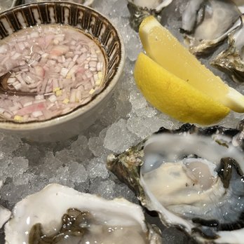 Ponto Lago - Pacific Oysters - New American Near Me - Carlsbad, California