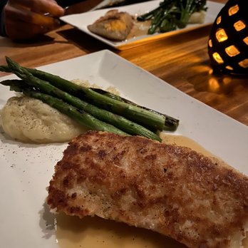 Tommy Bahama - Macadamia Nut Encrusted Mahi Mahi - Seafood Near Me - Kihei, Hawaii Tommy Bahama - Macadamia Nut Encrusted Mahi Mahi - Seafood Near Me - Kihei, Hawaii