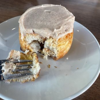 Loki Coffee - Pumpkin cinnamon roll - Cafes Near Me - Salt Lake City, Utah Loki Coffee - Pumpkin cinnamon roll - Cafes Near Me - Salt Lake City, Utah