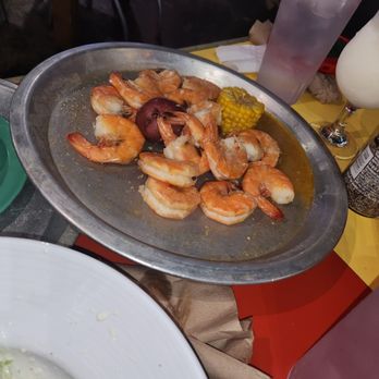 The Boat - Shrimp boil - Seafood Near Me - Austin, Texas