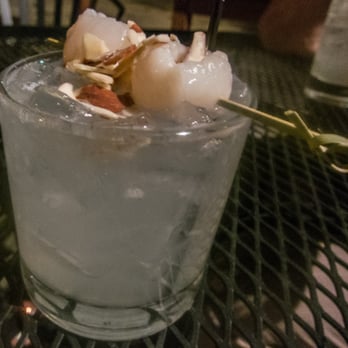 The Z Bar - I think it's called a China Lily - Cocktail Bars Near Me - Reno, Nevada The Z Bar - I think it's called a China Lily - Cocktail Bars Near Me - Reno, Nevada