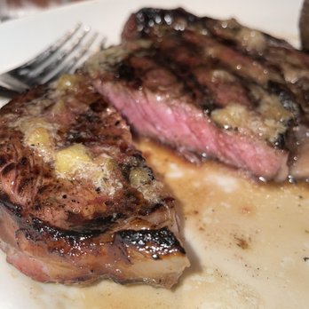 Hillstone Restaurant - Perfectly cooked steak - New American Near Me - Winter Park, Florida Hillstone Restaurant - Perfectly cooked steak - New American Near Me - Winter Park, Florida