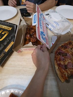Domino's Pizza by null