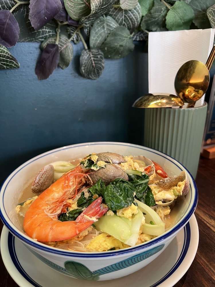 CHICKEN PIE KITCHEN & DON SIGNATURE CRAB BY CHEF DON LIM 39 Tyrwhitt Rd, Singapore