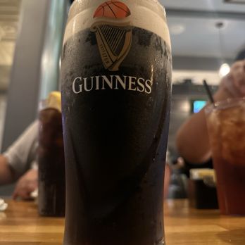 EJ's Pub - Bixby Knolls - Beer - Sports Bars Near Me - Long Beach, California