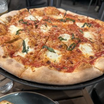 Homegrown Tap & Dough - Margherita pizza - Italian Near Me - Westminster, Colorado