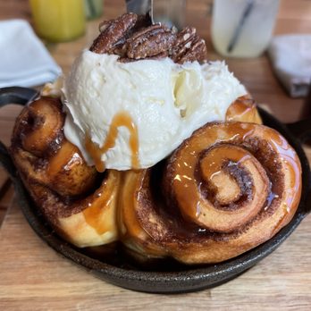 Yardbird - Yardbird Cinnamon Roll - Southern Near Me - Dallas, Texas Yardbird - Yardbird Cinnamon Roll - Southern Near Me - Dallas, Texas
