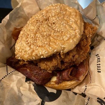 Lardo - Nashville hot fried chicken - Sandwiches Near Me - Portland, Oregon Lardo - Nashville hot fried chicken - Sandwiches Near Me - Portland, Oregon