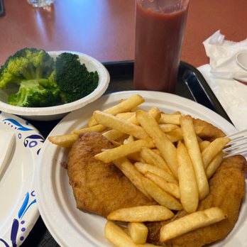 Courthouse Seafood Restaurant - Seafood Markets Near Me - Cambridge, Massachusetts