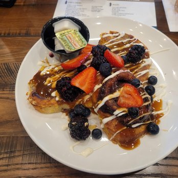 Another Broken Egg Cafe - Breakfast & Brunch Near Me - Winter Park, Florida Another Broken Egg Cafe - Breakfast & Brunch Near Me - Winter Park, Florida