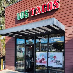 Los Tacos 
