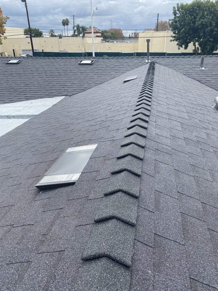 Slide of Roofing Company in Pasadena 