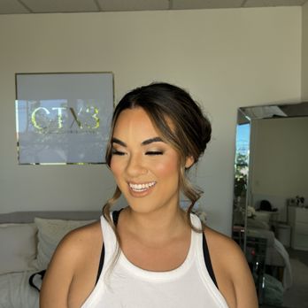 MakeupbyChristranx3 - Makeup Artists Near Me