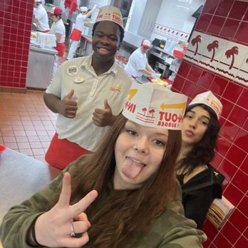 In-N-Out Burger - Sam, Cali, and Sophia - Fast Food Near Me - Pleasant Hill, California In-N-Out Burger - Sam, Cali, and Sophia - Fast Food Near Me - Pleasant Hill, California