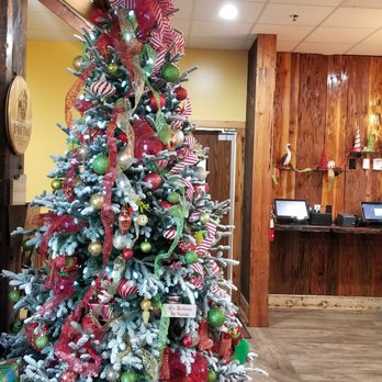 Middendorfs - Slidell - Christmas decor - Seafood Near Me - Slidell, Louisiana Middendorfs - Slidell - Christmas decor - Seafood Near Me - Slidell, Louisiana
