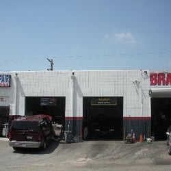 Sergio's Auto Repair - Front view of Sergio's Auto Repair