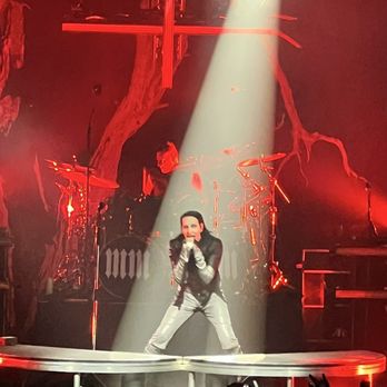 The Paramount - Music Venues Near Me - Huntington, New York