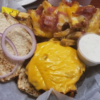 Maloney's Pub - Maloney Burger, no tomatoes or lettuce. Perfection. - Sports Bars Near Me - Summersville, West Virginia Maloney's Pub - Maloney Burger, no tomatoes or lettuce. Perfection. - Sports Bars Near Me - Summersville, West Virginia