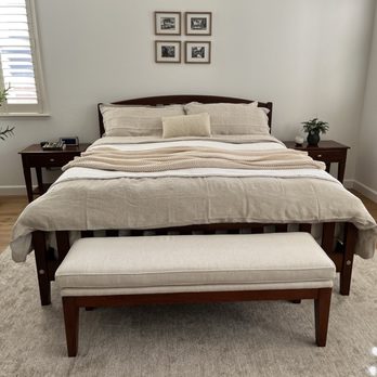 Aby's Upholstery - Newly upholstered bench - Furniture Reupholstery Near Me - San Jose, California Aby's Upholstery - Newly upholstered bench - Furniture Reupholstery Near Me - San Jose, California