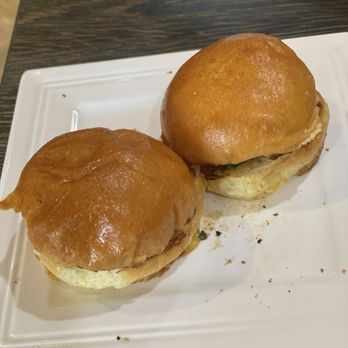 Sabores Tapas Bar - Pepito slider - Tapas Bars Near Me - Arlington, Virginia