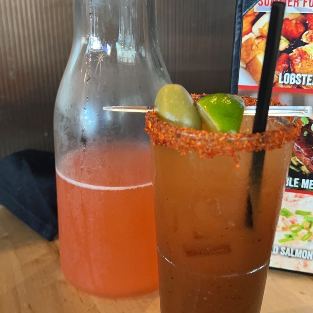 The Social House - Mimosa and Spicy Bloody Mary - New American Near Me - Fort Worth, Texas